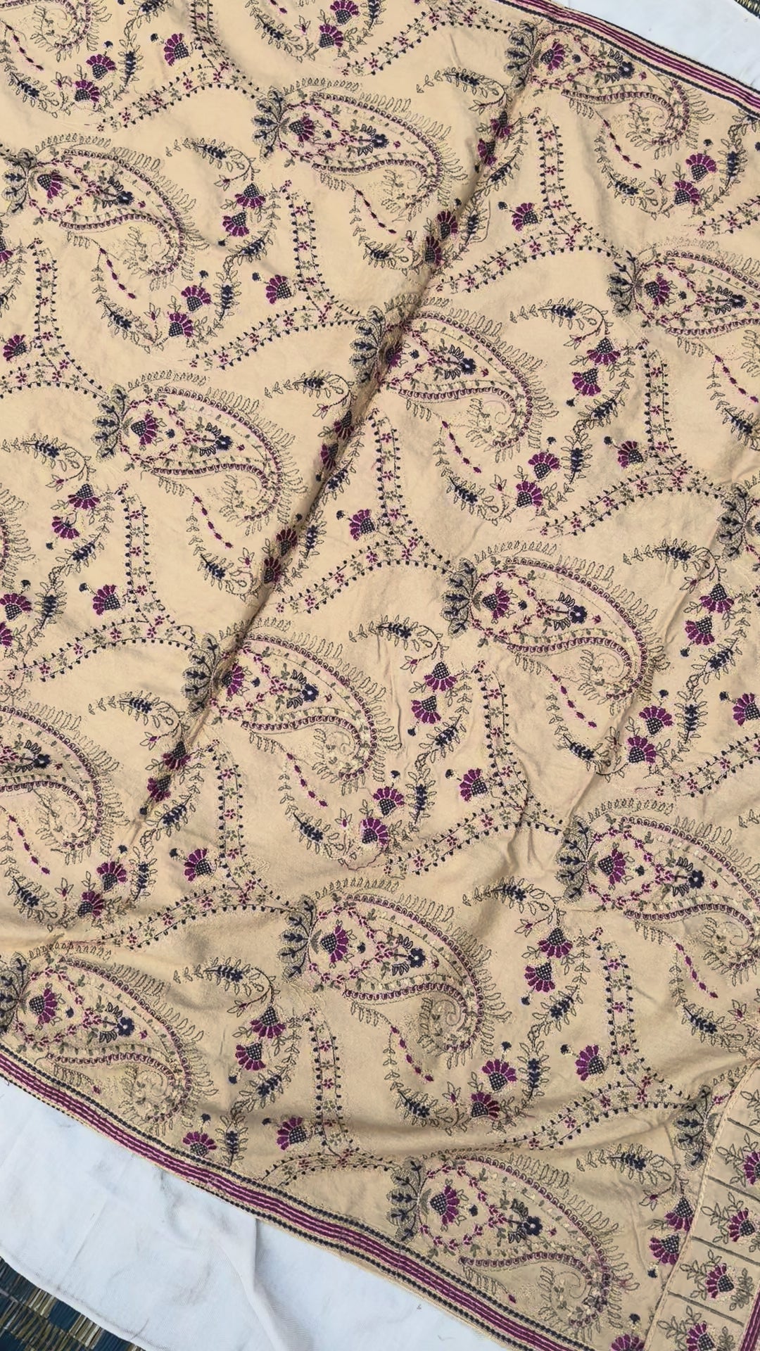 Sarinnah D20-Formal heavy Embroidered Karandi Shawl