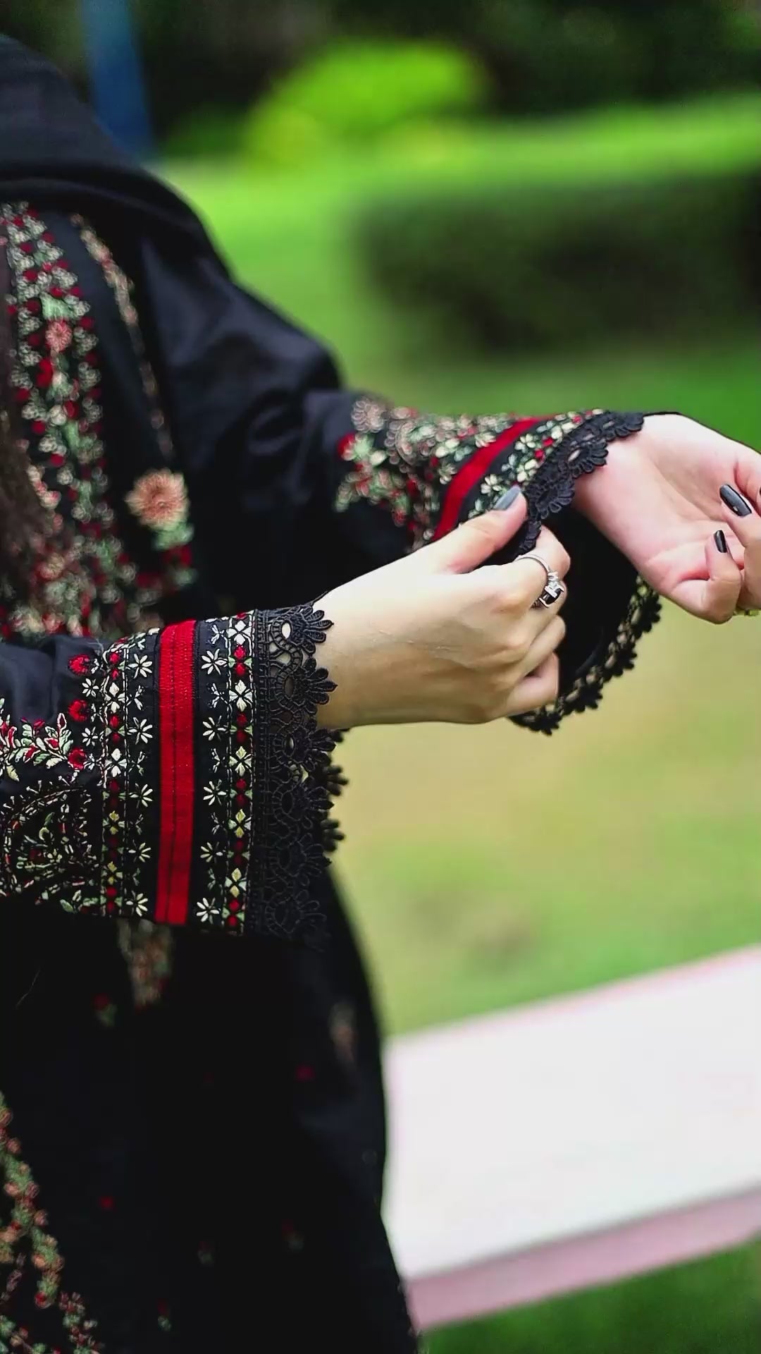 Grace S1228-Embroidered 3pc Lawn Dress With Embroidered Chiffon Dupatta.