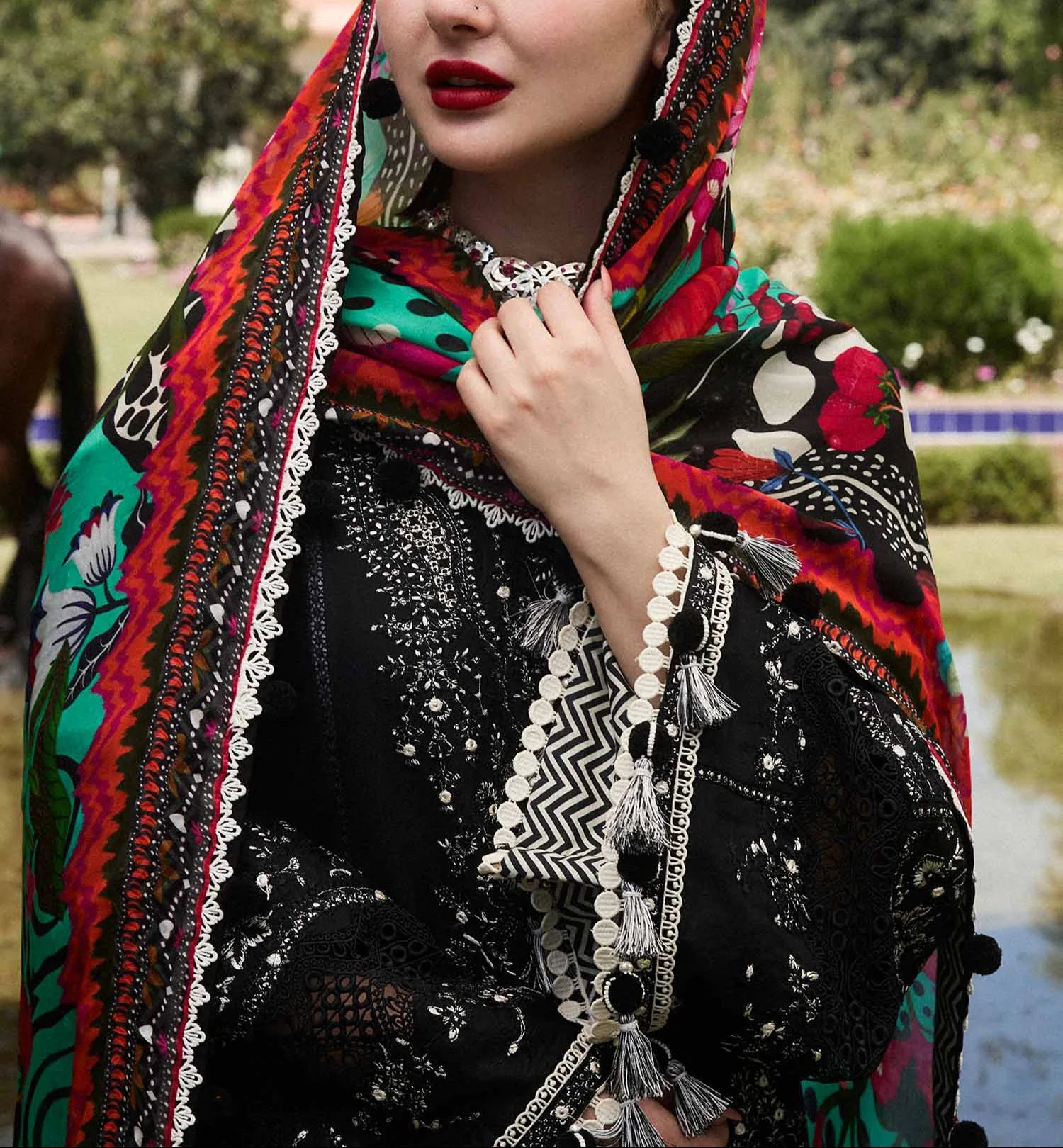 Grace Z(S1152)- Stitched Embroidered 3pc Lawn Dress With Printed Munar Dupatta.