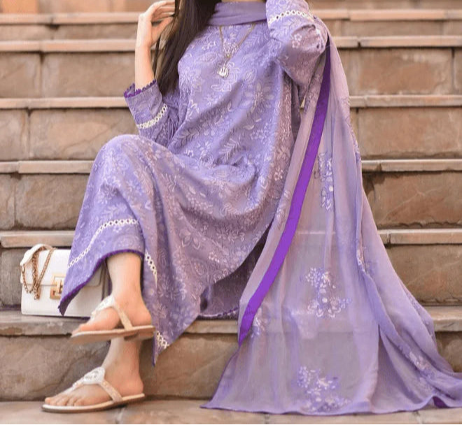 Grace S1229-Embroidered 3pc Lawn Dress With Embroidered Chiffon Dupatta.