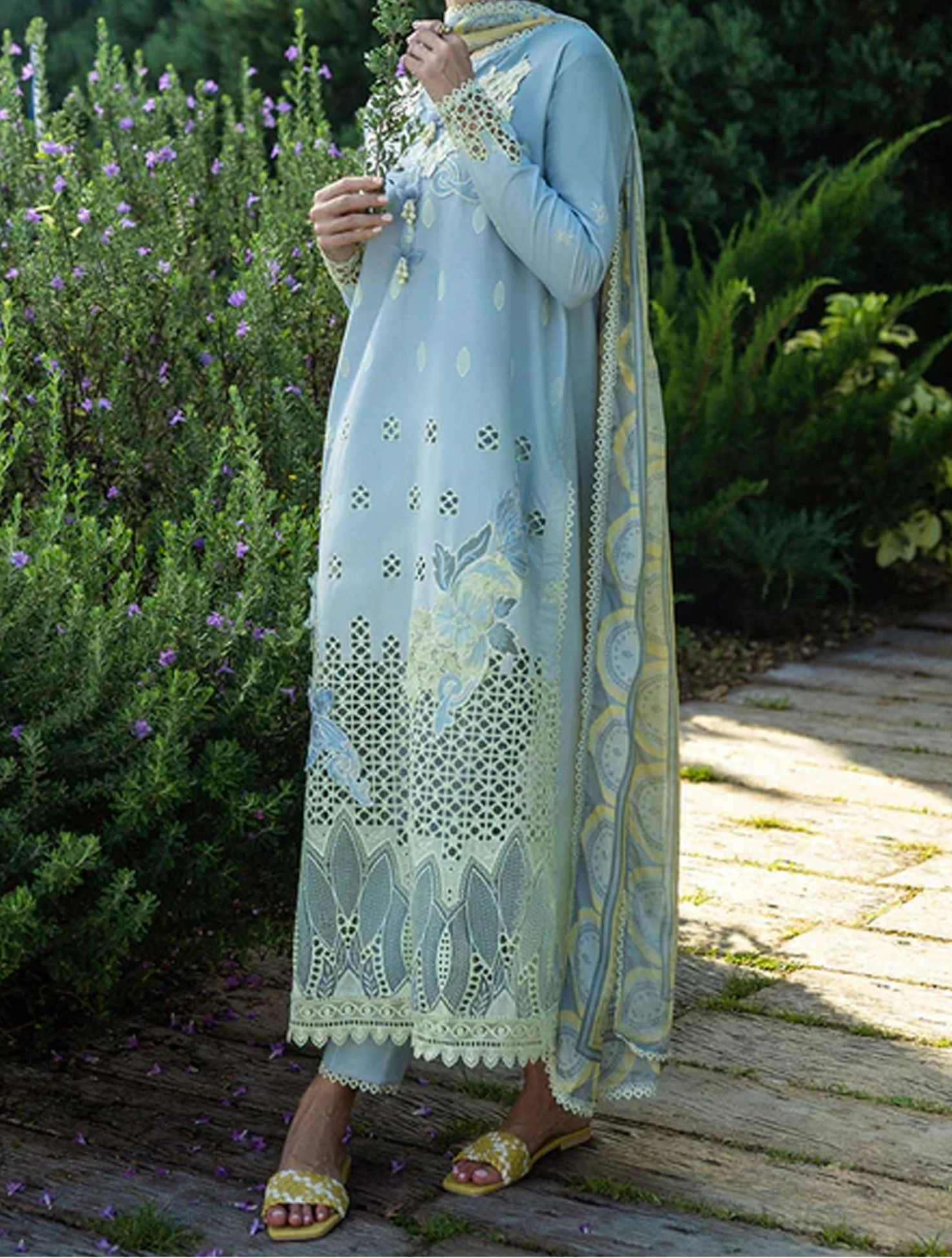 Grace S1241-Embroidered 3pc Cutwork Lawn Dress With Printed Munar Dupatta.