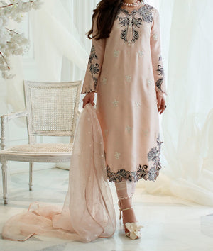 Grace S276 - Embroidered 3pc silk dress with Embroidered organza dupatta.