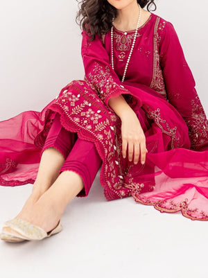 Grace S217- Embroidered 3pc linen dress with embroidered organza dupatta.