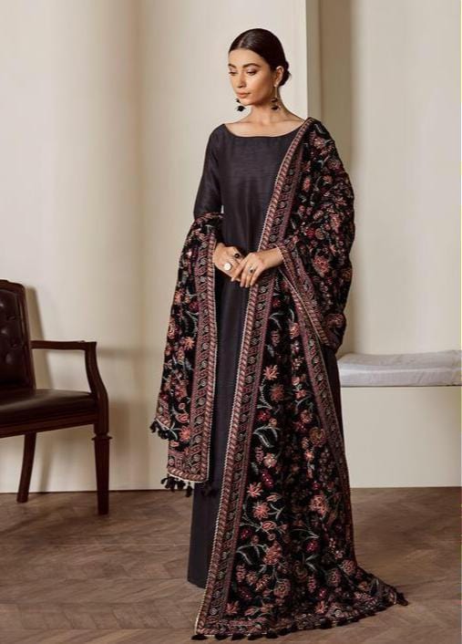 Sarinnah Premium 05-Embroided Fine quality Velvet shawl.