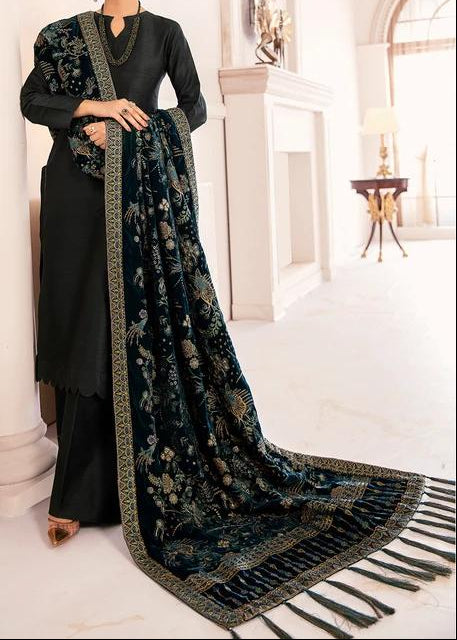 Sarinnah Premium 08-Embroided Fine quality Velvet shawl.