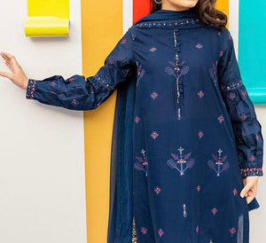 Grace S168-Embroidered 3pc lawn dress with embroidered chiffon dupatta.