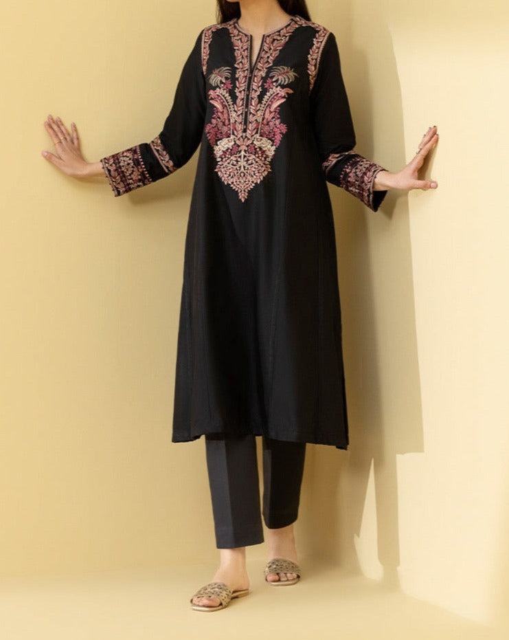 Grace S743-Embroidered 2pc lawn dress