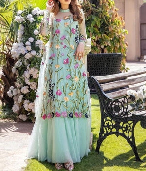 Grace W40 - Embroidered 4pc organza dress with embroidered organza dupatta