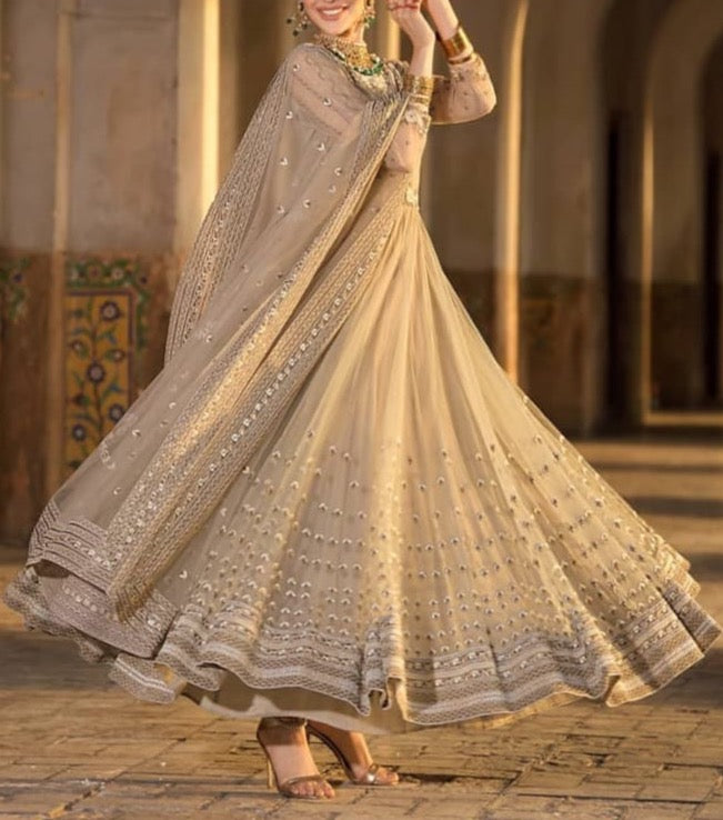 Grace W46 - Embroidered 3pc organza dress with embroidered organza dup -  gracestore.pk