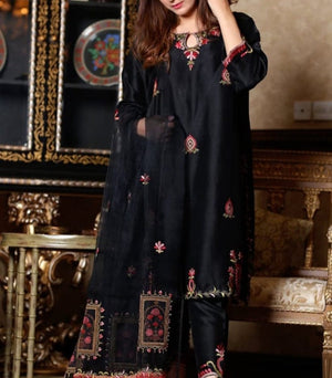 Grace W77-  Embroidered 3pc silk dress with embroidered organza dupatta.