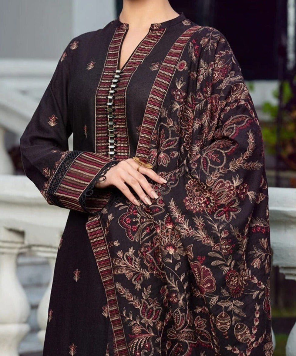 Karandi | Karandi Suit for Ladies | Karandi Sale - gracestore.pk