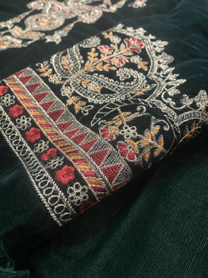 Grace Emerald - Embroidered 3pc velvet dress with Velvet Embroidered shawl